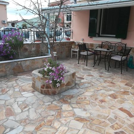 Apartamento Zaira'S Little House Corfu  Exterior foto